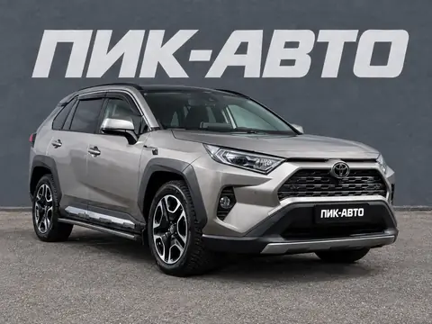 Toyota RAV4 2021, фото 2