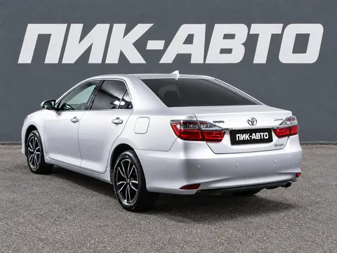Toyota Camry 2017, фото 4