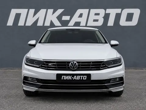 Volkswagen Passat 2018, фото 3