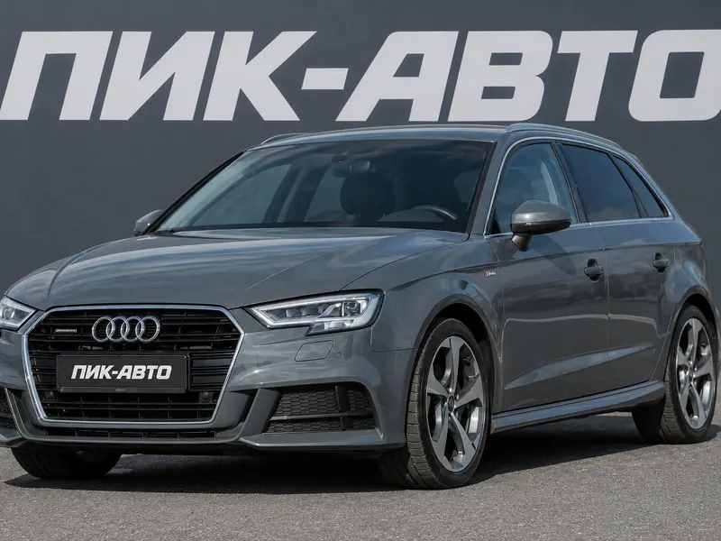 Audi A3 2018 — с пробегом, хэтчбек, серый, фото 1
