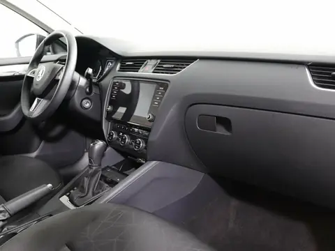 Skoda Octavia 2021, фото 5