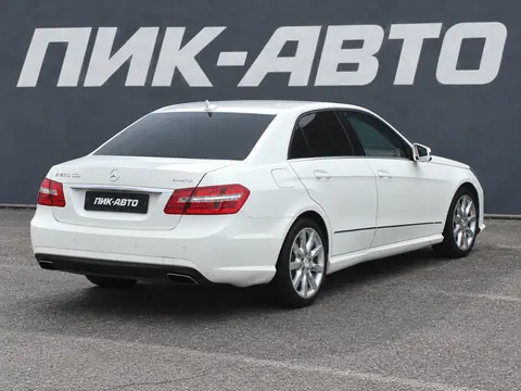 Mercedes-Benz E-Класс 2013, фото 4