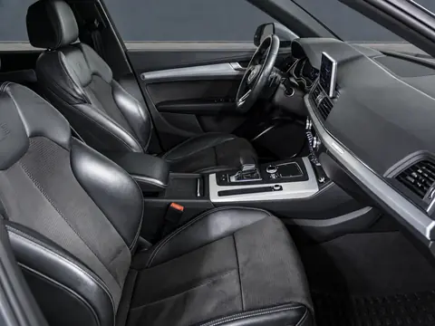 Audi Q5 2018, фото 6
