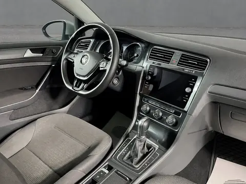 Volkswagen Golf 2019, фото 6