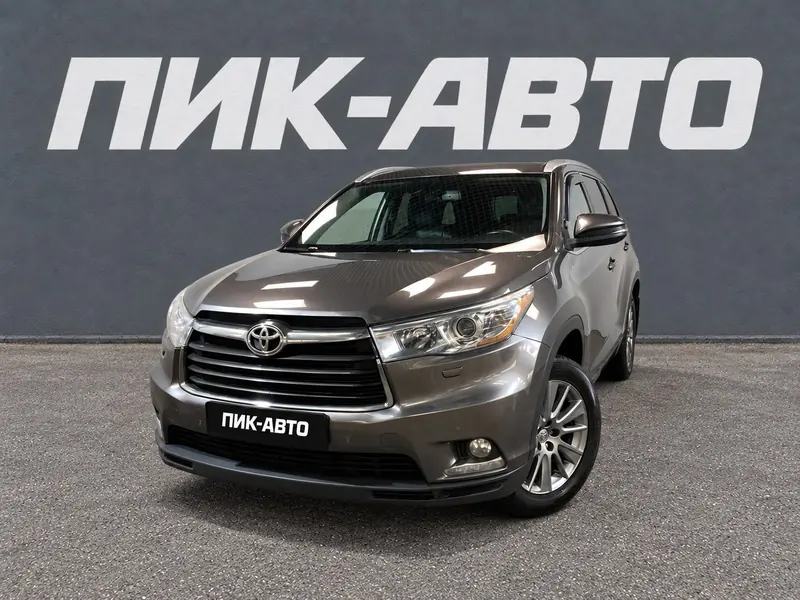 Toyota Highlander 2015 — с пробегом, внедорожник, коричневый, фото 1