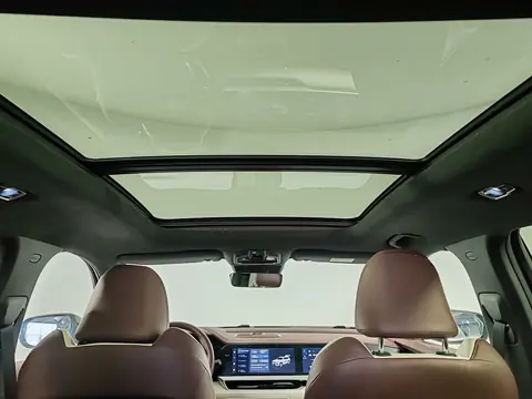 Geely Monjaro 2024, фото 8