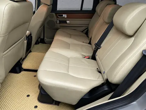 Land Rover Discovery 2013, фото 7