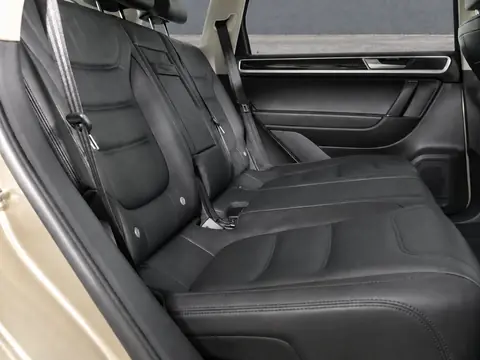 Volkswagen Touareg 2015, фото 7