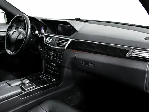 Mercedes-Benz E-Класс 2013, фото 5