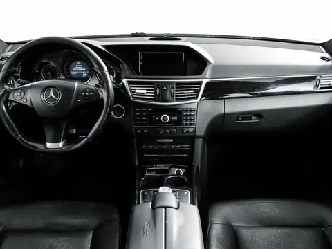 Mercedes-Benz E-Класс 2013, фото 6