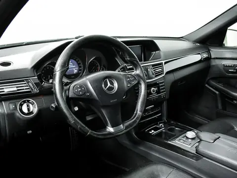 Mercedes-Benz E-Класс 2013, фото 8