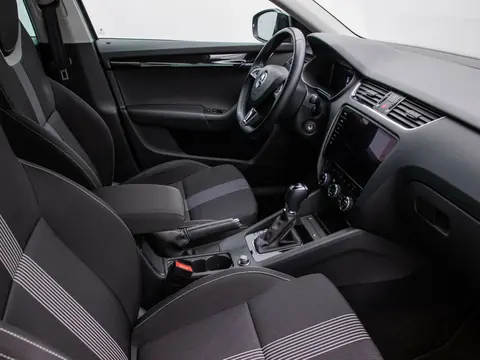 Skoda Octavia 2020, фото 5