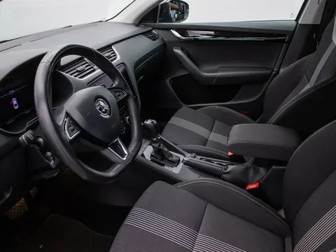 Skoda Octavia 2020, фото 6