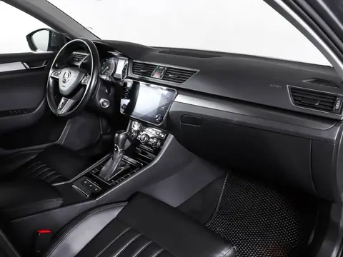 Skoda Superb 2018, фото 6