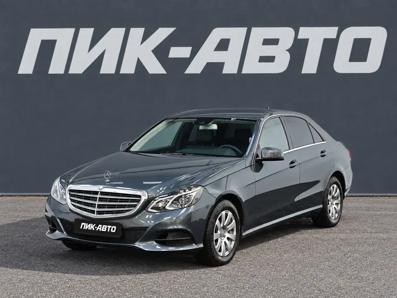 Mercedes-Benz E-Класс 2015 — с пробегом, седан, серый, фото 1