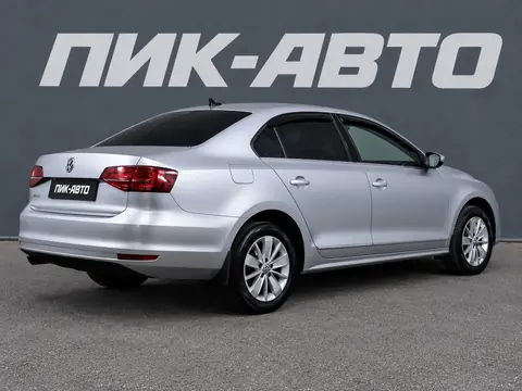 Volkswagen Jetta 2018, фото 3