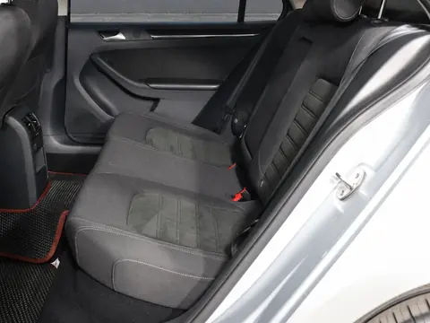 Volkswagen Jetta 2018, фото 7
