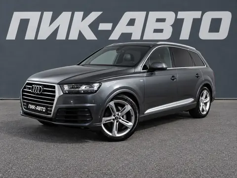 Audi Q7 2017, фото 1