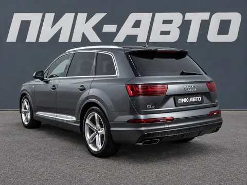 Audi Q7 2017, фото 4