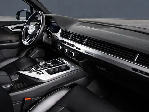 Audi Q7 2017, фото 5