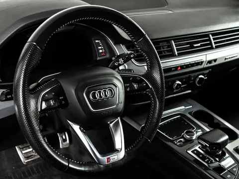 Audi Q7 2017, фото 6