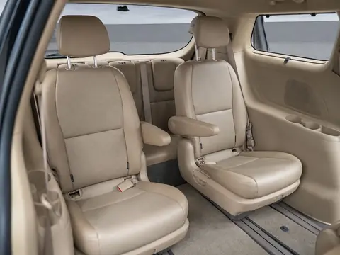 Kia Carnival 2019, фото 6