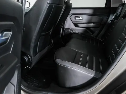 Renault Duster 2022, фото 6