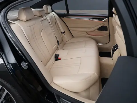 BMW 5 серии 2017, фото 6