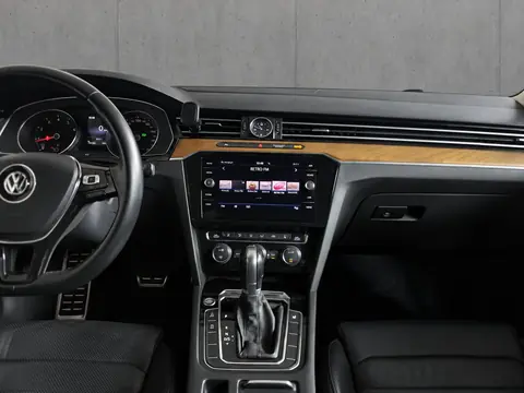 Volkswagen Passat 2018, фото 5