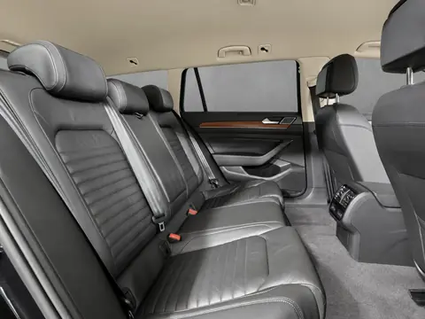 Volkswagen Passat 2018, фото 7