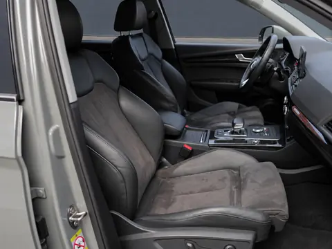 Audi Q5 2018, фото 6