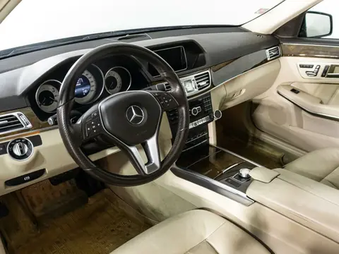 Mercedes-Benz E-Класс 2015, фото 5