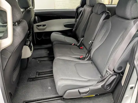 Kia Carnival 2022, фото 6