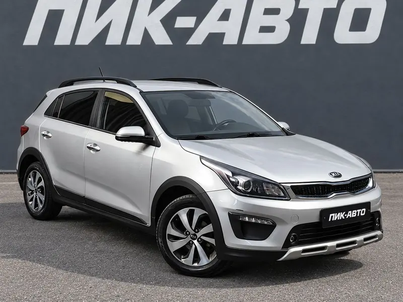Kia Rio 2020 — с пробегом, хэтчбек, серебряный, фото 1