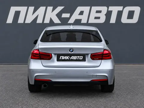 BMW 3 серии 2018, фото 4
