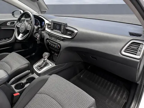 Kia Ceed 2020, фото 6
