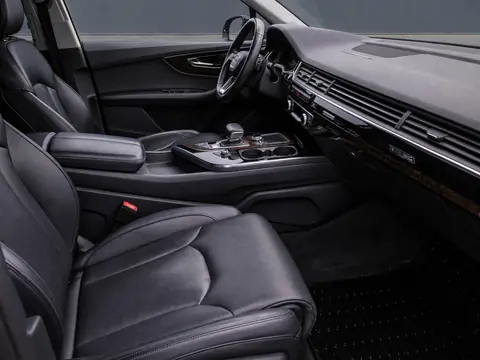 Audi Q7 2018, фото 5