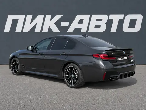 BMW 5 серии 2017, фото 3