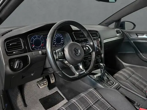 Volkswagen Golf 2020, фото 5