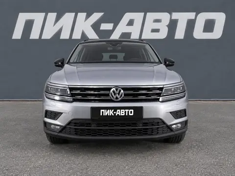 Volkswagen Tiguan 2019, фото 2