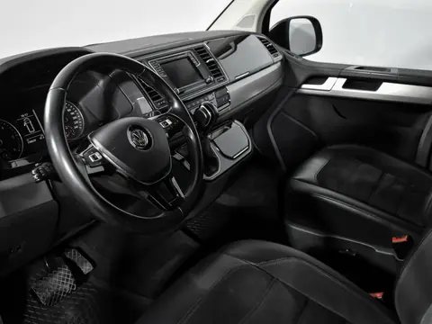 Volkswagen Multivan 2018, фото 5