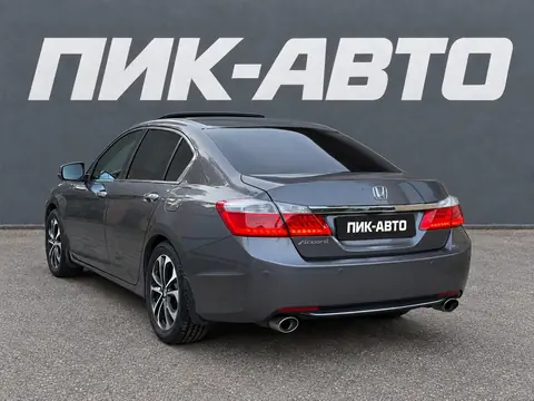 Honda Accord 2015, фото 3