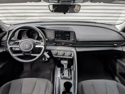 Hyundai Elantra 2022, фото 5