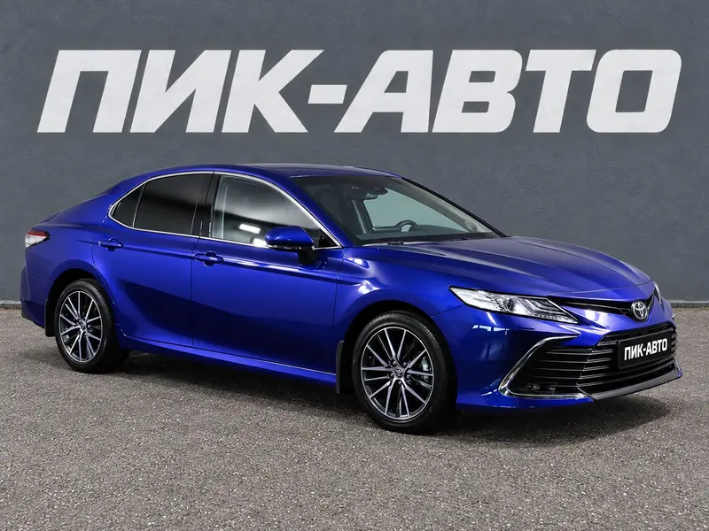 Toyota Camry 2021 — с пробегом, седан, синий, фото 1