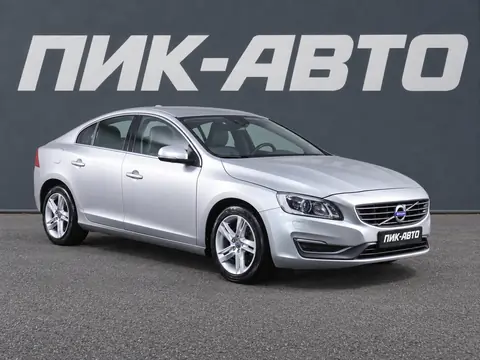 Volvo S60 2015, фото 2