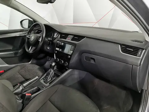 Skoda Octavia 2021, фото 5
