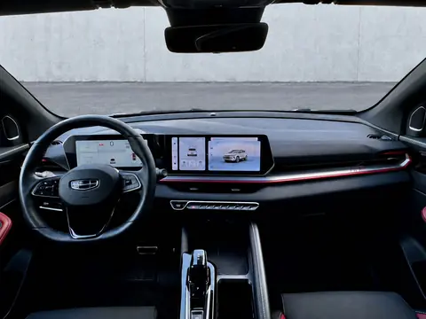 Geely Coolray 2025, фото 7