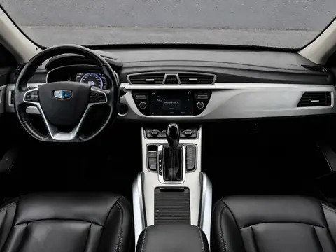 Geely Atlas 2021, фото 7