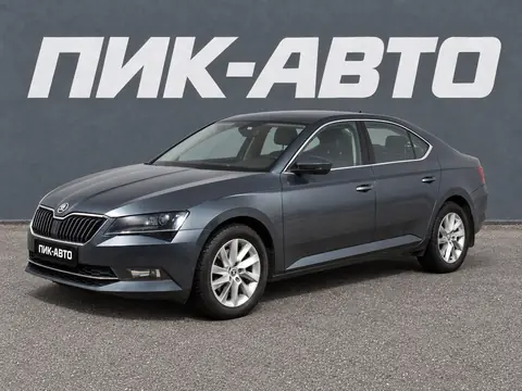 Skoda Superb 2018, фото 1