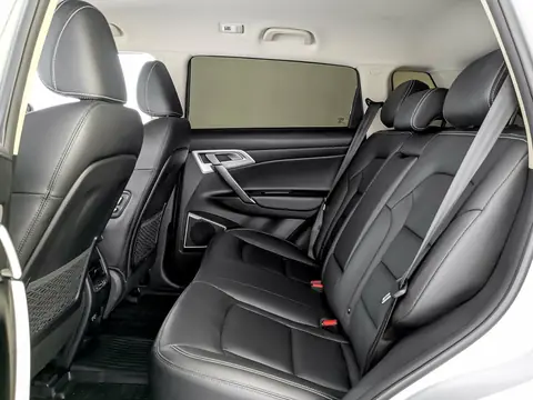 Geely Atlas 2021, фото 5